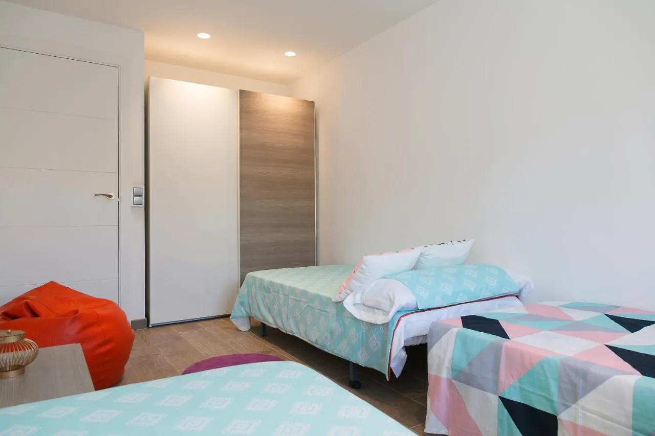 Uhc Playa Dorada Apartments Камбрильс